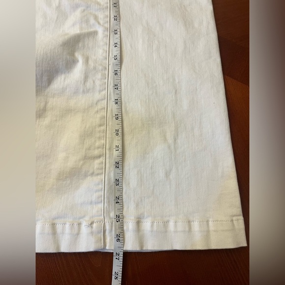 Torrid White Wide Leg Jeans High Waist 26S - Picture 8 of 9